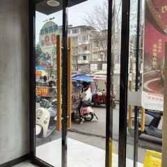 luckincoffee瑞幸咖啡(犍为龙池广场店) User Photo