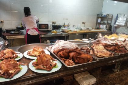 小城家宴坑烤家常菜(新天地宾馆店)