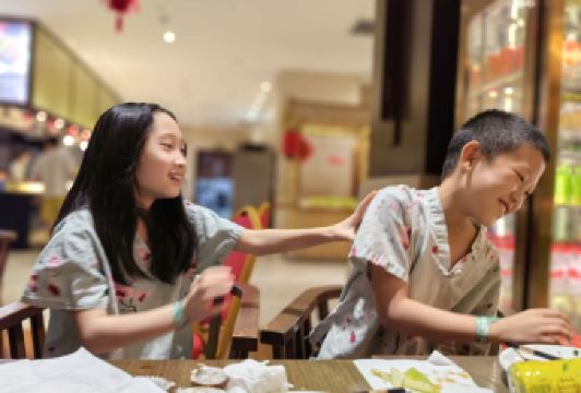 保定兴芮假日酒店·自助餐厅 User Photo