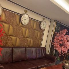 若尔盖夏尔吧大酒店·餐厅 User Photo