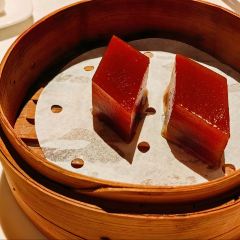 Feast Modern Restaurant 여행 사진
