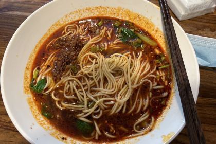 JIANG HU XIAO MIAN DUAN GU BA DIAN