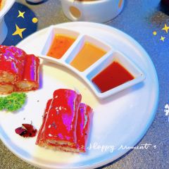 蝴蝶里·粤式点心·乳鸽(长宁来福士店) User Photo