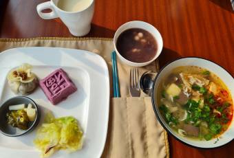 南京玄武飯店·望湖璇宮自助餐（中央路店）張用戶圖片