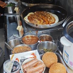 Dingxingludanbingtan User Photo