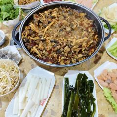 读书铺酸笋鸡创始店 User Photo