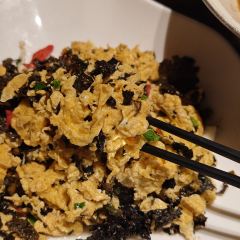 PIN WEI Lugu Lake Restaurant User Photo