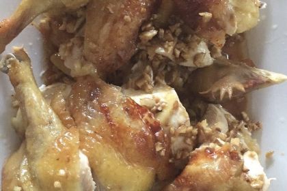 银海老档肥佬鱼头汤