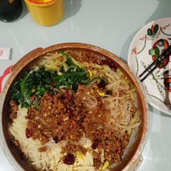 LI GU XIAO GUAN User Photo