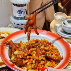 清晨落夜小酒馆 User Photo