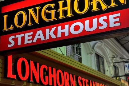 Longhorn Steakhouse & Grill Pattaya