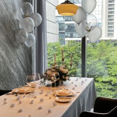 Panos The Steakhouse & Lounge 여행 사진