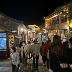 老颜神美食古街 User Photo