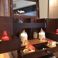 Anrenfupengxilaidengjiudianjuweizhong Restaurant User Photo