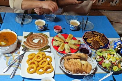 恩和亚历山大俄式餐厅