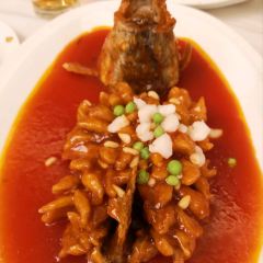 ZHIWEIGUAN User Photo