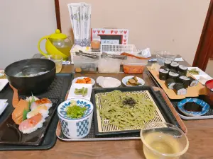 Tori Kiku