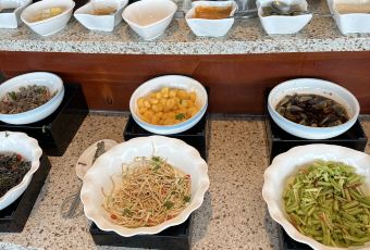 Silver Sky Revolving Restaurant (Quancheng Square Da Ming Hu Branch) user photo