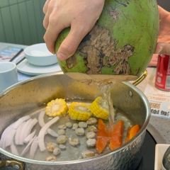 椰小鸡·椰子鸡(清水湾碧乐时光店) User Photo
