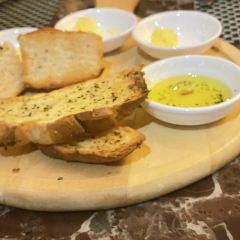 Zhongzhouhuangguanjiarijiudian·zonglvgezizhu Restaurant User Photo