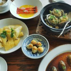 YUE JING XUAN User Photo