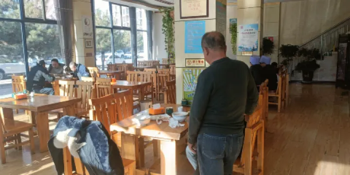 白師泡饃(清真新區店)