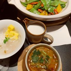 昆明晟世仟和酒店·仟晨云南菜 User Photo