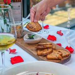 SURE唯尚花园西餐厅 User Photo