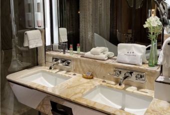 上海浦東麗思卡爾頓飯店·金軒中餐廳張用戶圖片