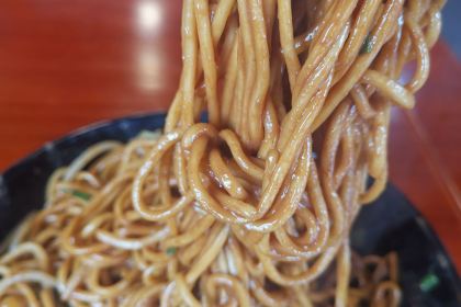 一碗热干面(九龙明苑小区店)