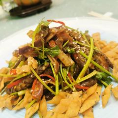 BAIWEICHAUN RESTAURANT·Pavilion Court · Friendship Court User Photo