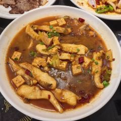 YI GE CHI LENG SHUI YU DE DI FANG 여행 사진