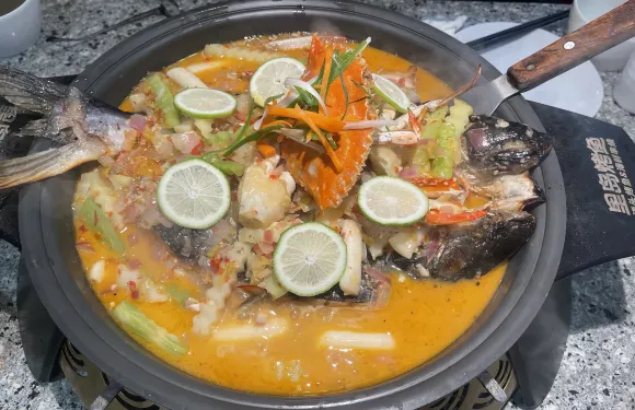 裡島烤魚(東港凱虹廣場店)