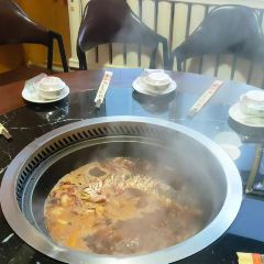 东北大院木火铁锅炖 User Photo
