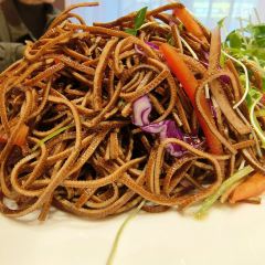 HONG FENG LONG YAN User Photo