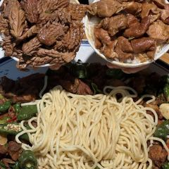 食鸡公社辣子鸡·潍坊菜·烧烤 User Photo