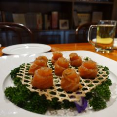 江畔餐厅(斯大林街店) User Photo