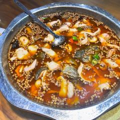 聚友香鱼庄·贤南川菜馆 User Photo