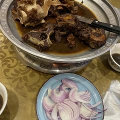 沙吾爾山燜肉燒烤張用戶圖片