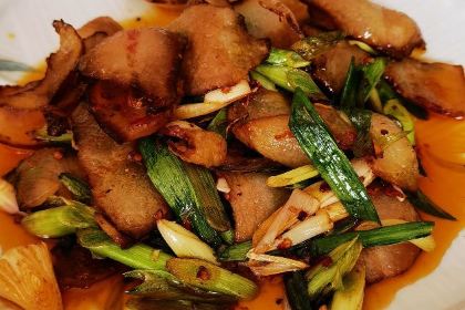 CHUAN ZHU SI NIAN YU ZHUANG ZONG DIAN