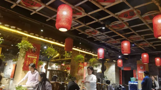 華蘭家柴火魚（總店）