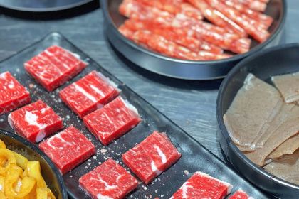 小腕儿烤肉(兴义店)