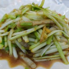 chuan xiang lan tian hai xian User Photo