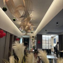 蔓生酒店(广安思源广场店)·瓦屋茶馆 User Photo