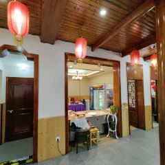 YING ZI CAN TING User Photo