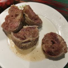 奔跑的肉饼子特色餐饮(锦福小区店) User Photo