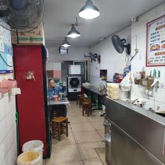 Zhongshanniuroufeichangfen Noodle House User Photo