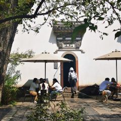 一尺花园(广富林店) User Photo