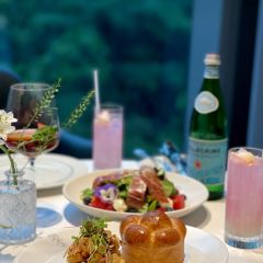 Panos The Steakhouse & Lounge 여행 사진