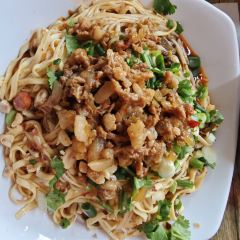 谭记城南包子铺 User Photo